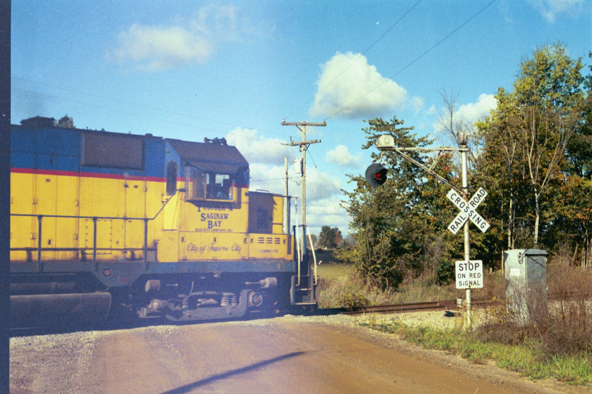 Wig Wag signal at Vernon MI